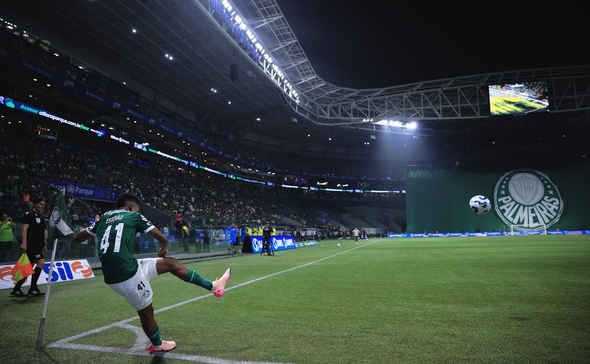 Palmeiras joga seis partidas seguidas em SP e mira boa fase em casa