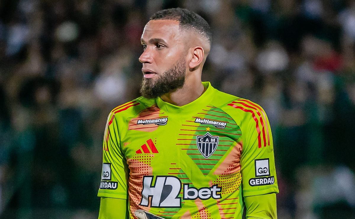 “Na bronca e com razão”; Everson desabafa sobre vacilo defensivo do Atlético-MG e pede desculpas para torcida