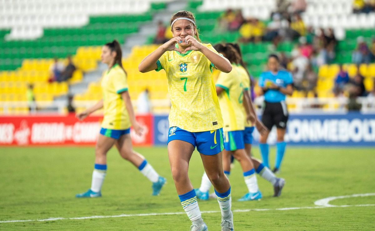 Brasil goleia Equador e garante liderança do grupo no Sul-Americano Feminino Sub-17