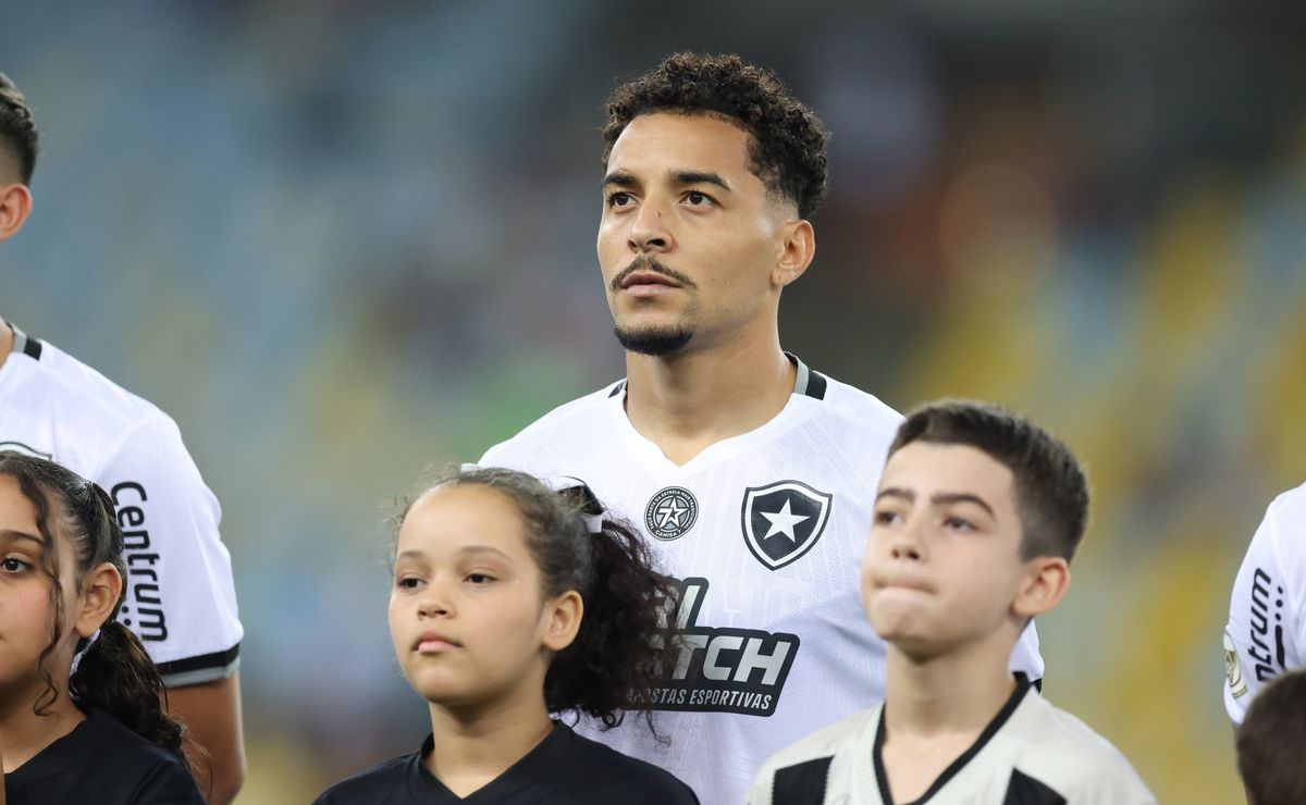 Al-Rayyan prepara oferta milionária para levar Gregore do Botafogo