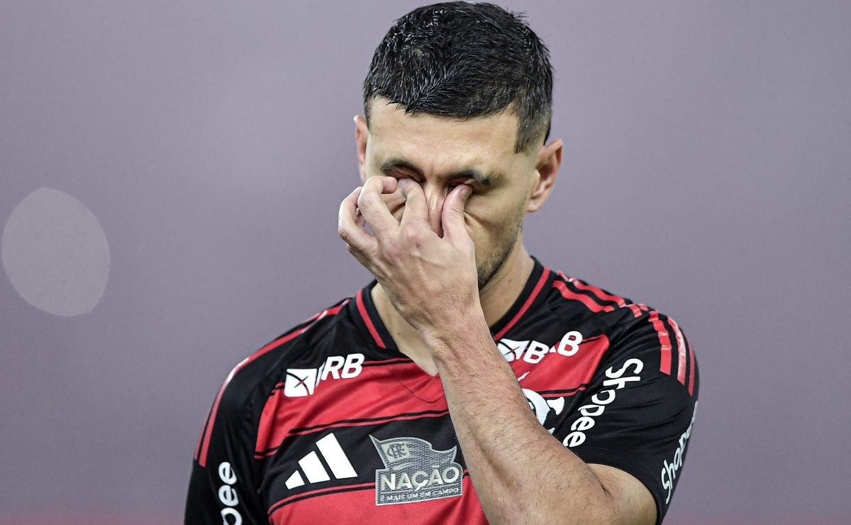 Boto expõe bastidores e diz que Arrascaeta não é prioridade no Flamengo