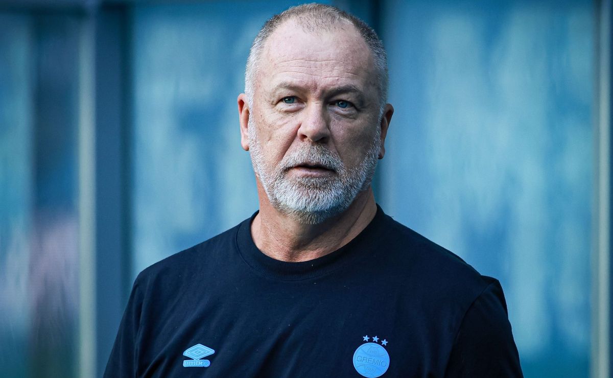 Mano Menezes valoriza evolução do Grêmio apesar de novo empate no Brasileirão: “Subimos um degrau”