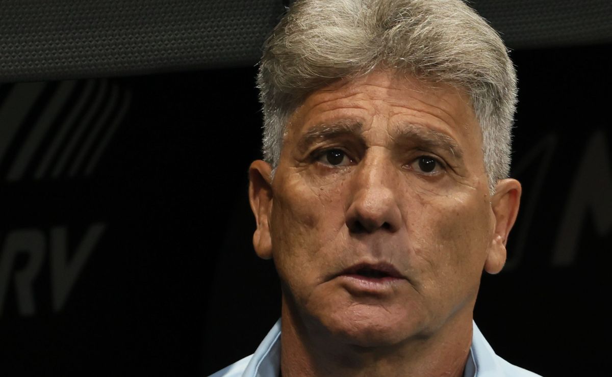 Renato Gaúcho na Seleção Brasileira em vez de Ancelotti é aprovado por Romário