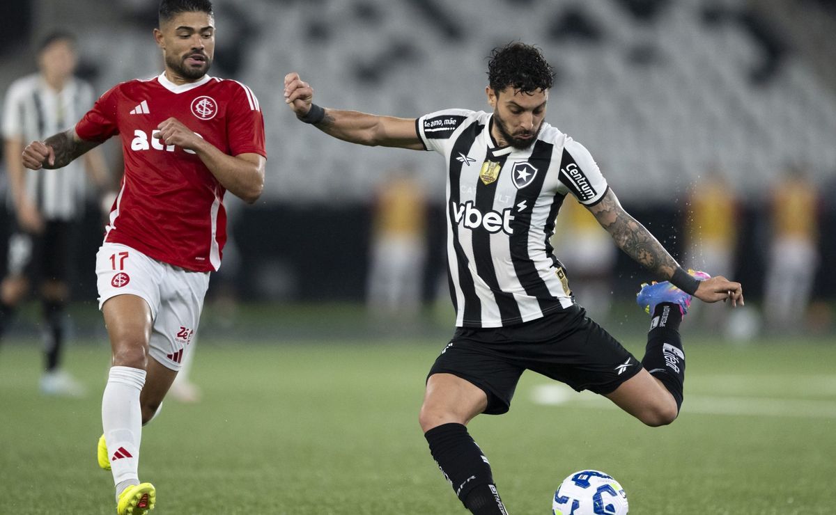 Botafogo goleia o Internacional por 4 a 0 pelo Brasileirão Betano; veja como foi