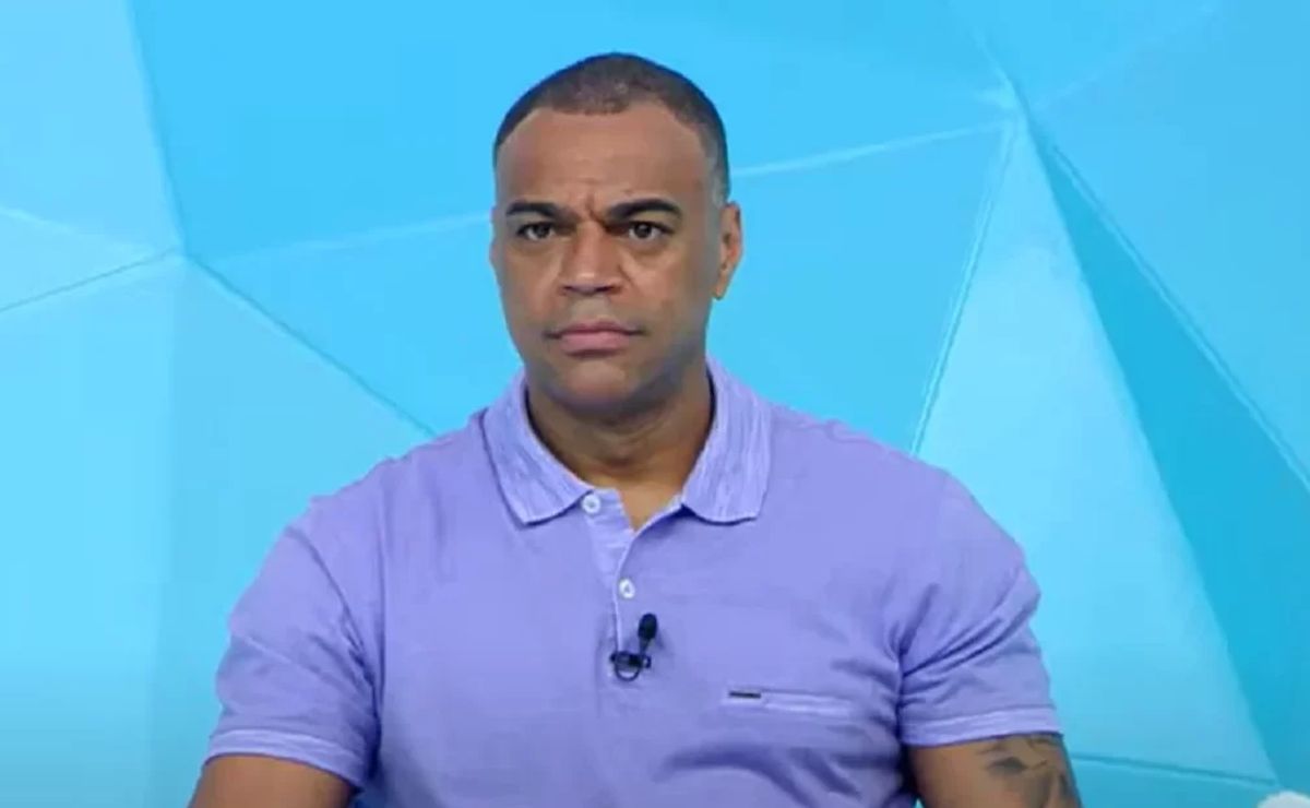 “Eu achei exagerada”; Denílson critica jogadores do Palmeiras após clássico vencido contra o São Paulo