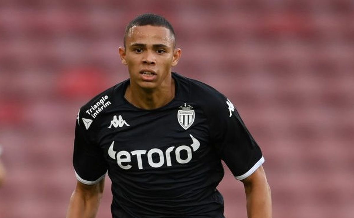 Grêmio receberá R$ 6 milhões do Monaco por metas atingidas por Vanderson