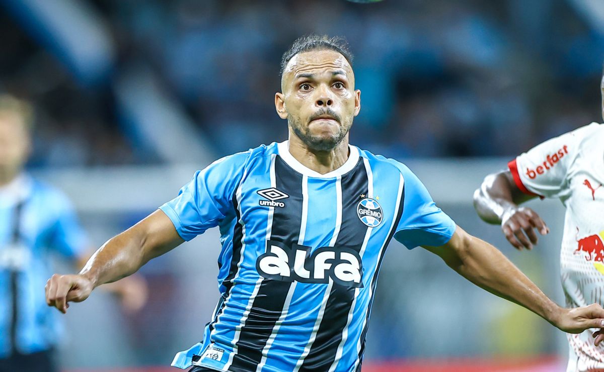Perto da classificação, Grêmio joga pela liderança na Sul-Americana