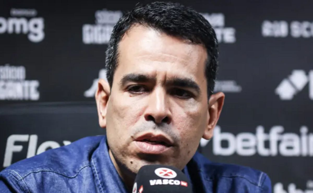 Era de Marcelo Sant’Ana no Vasco teve 16 contratações e pouco resultado