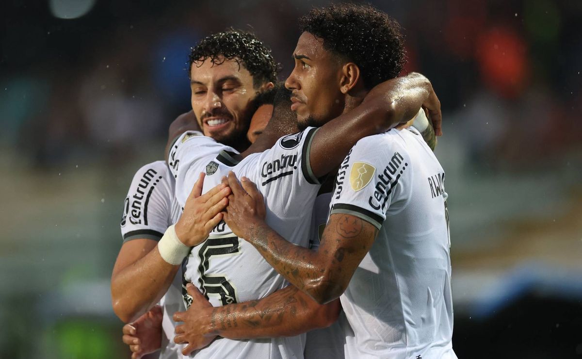 Botafogo encara o líder Estudiantes por recuperação na Libertadores