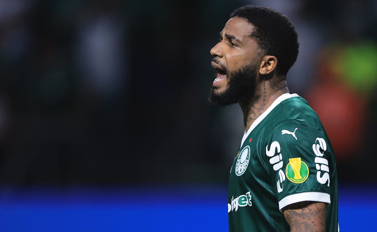 Micael inicia transição física e fica próximo de volta no Palmeiras; veja em qual jogo ele retorna