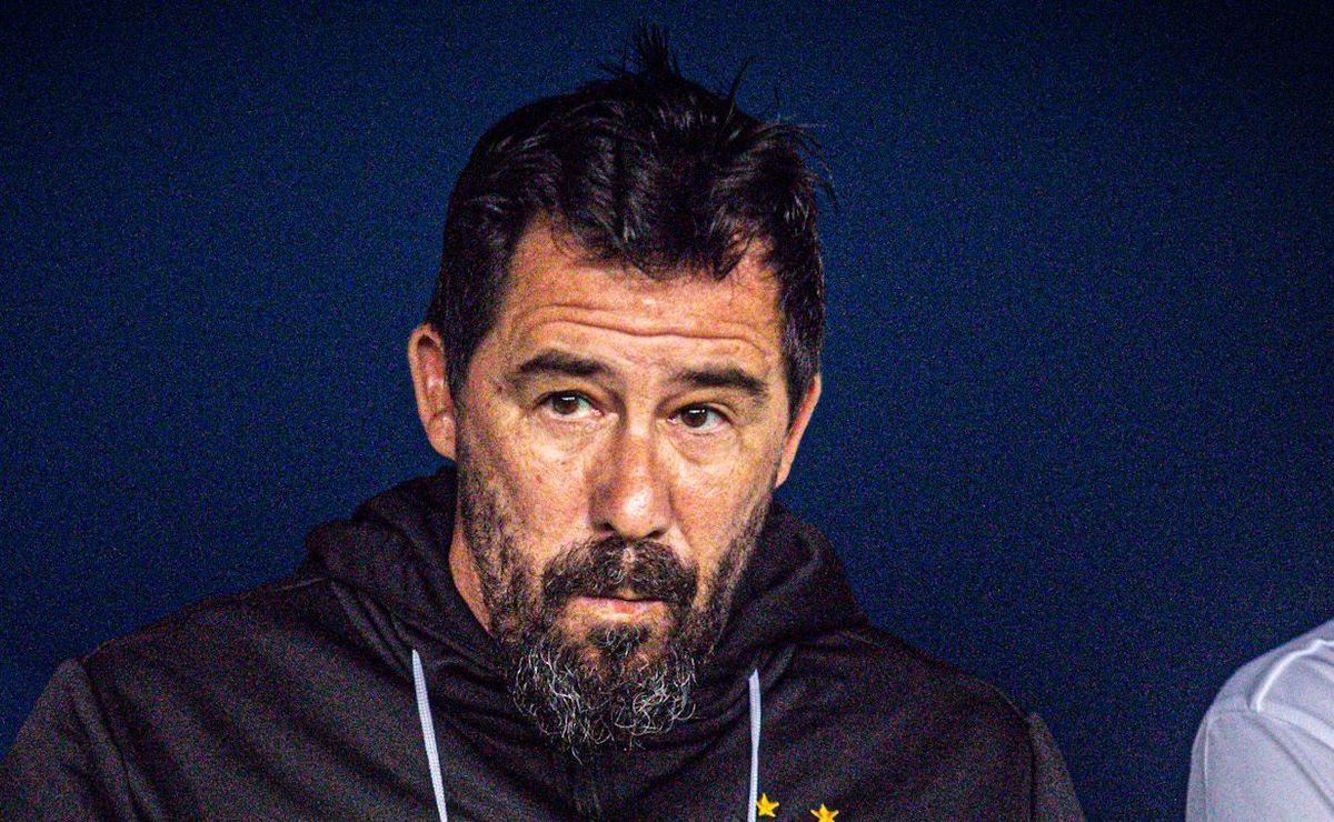 Pablo Sánchez, técnico da LDU, projeta duelo decisivo contra o Flamengo na Libertadores: “Estamos invictos”