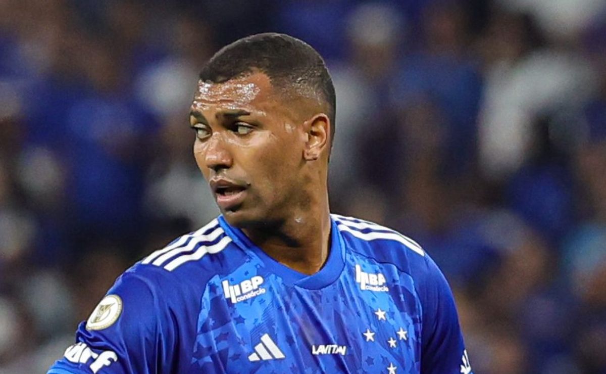 Lista de dispensa do Cruzeiro com Lautaro Díaz, Walace, William e Gamarra é aprovada pela torcida
