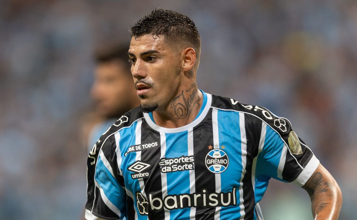 Mayk é arquivado no Grêmio depois de quatro meses sem atuar e diretoria toma decisão