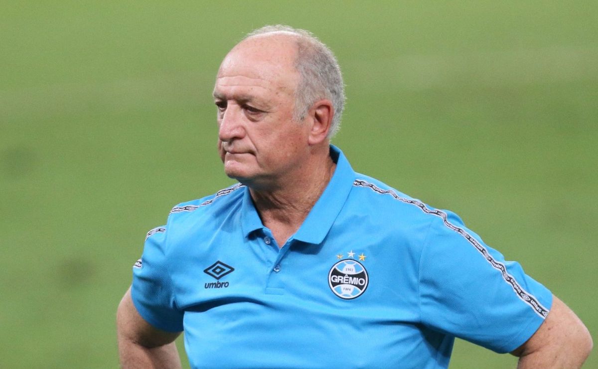 “A torcida tem que entender”; a mensagem de Felipão aos torcedores do Grêmio sobre a utilização da base