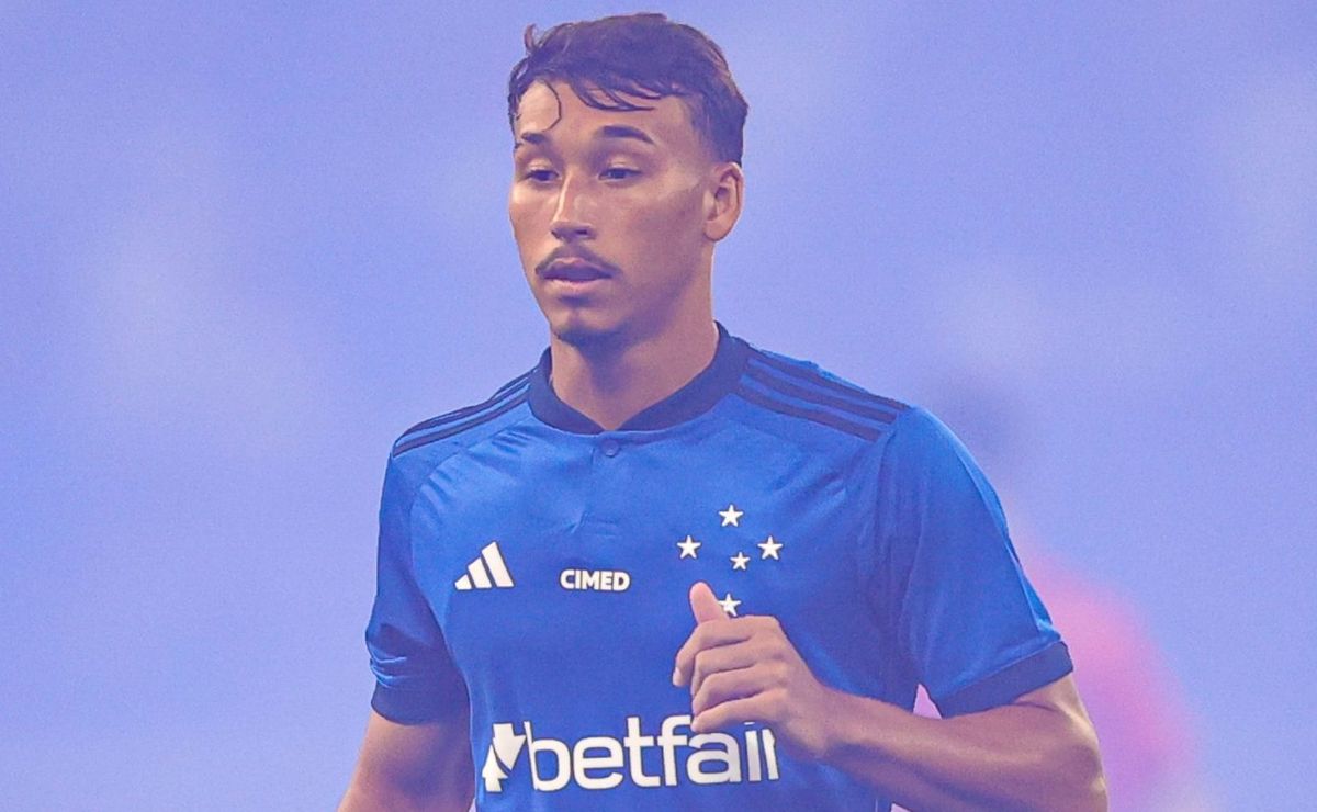 Japa faz ‘treino parcial’ e pode reforçar o Cruzeiro no clássico mineiro