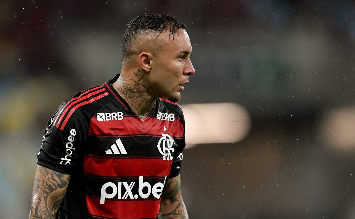 Cebolinha decide permanecer no Flamengo e lutar por espaço no elenco