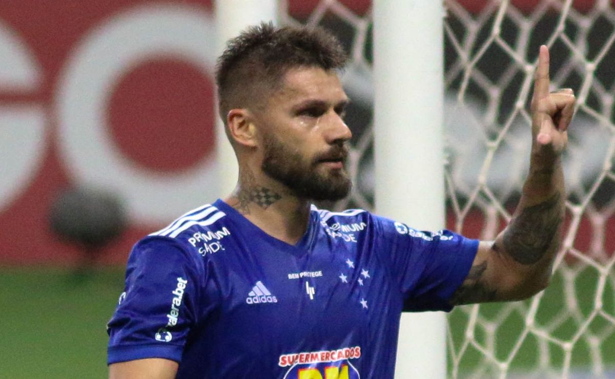 “A gente volta”; Rafael Sobis e Tinga falam sobre possibilidade de trabalhar no Cruzeiro