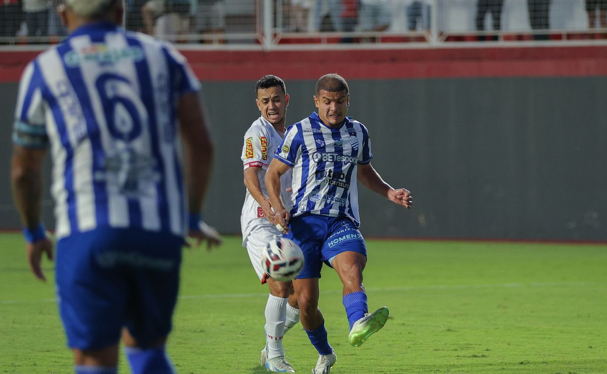 Foco na Copa do Brasil: Adversário do Grêmio, CSA poupa titulares em partida pela Série C