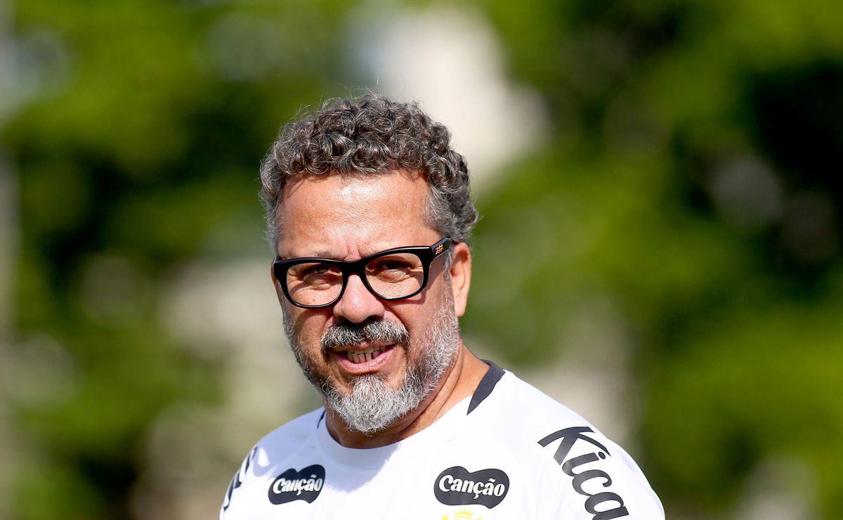 Santos divulga cronograma da semana para os confrontos da Copa do Brasil e Brasileirão Betano