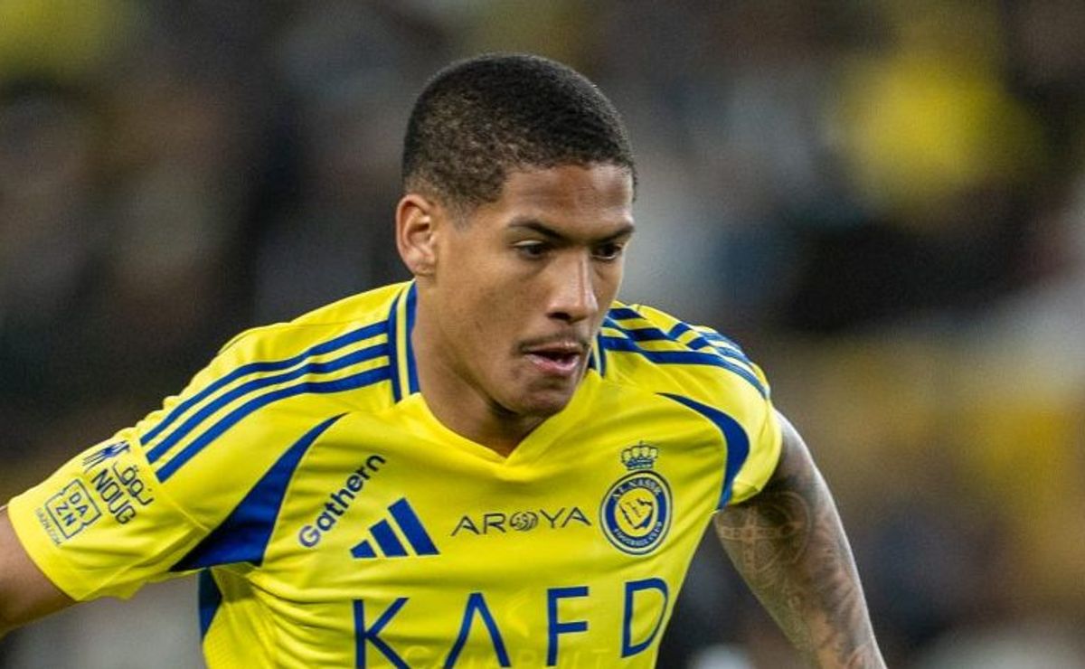 Ângelo ex-Santos é colocado no mercado pelo Al Nassr e deve voltar ao Brasil no meio do ano