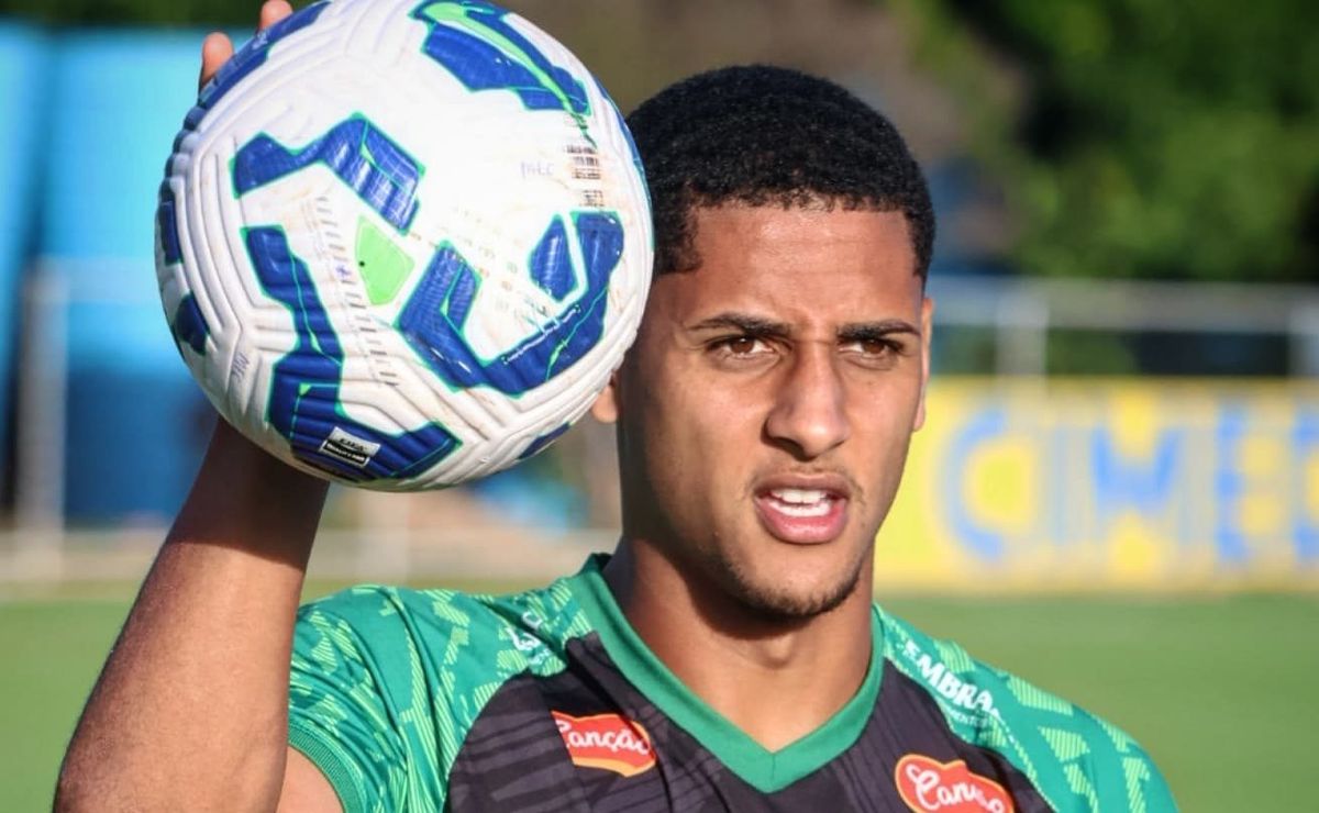 Fernando, ex-Cruzeiro, projeta Atlético-MG x Maringá e revela detalhe do time de Cuca: “Conheço bastante”