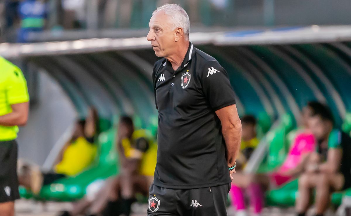 Adversário do Flamengo, Botafogo-PB vive péssimo momento na temporada
