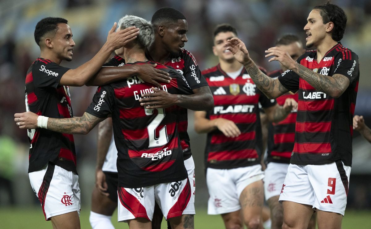 Wolverhampton oferece 10 milhões de euros por Evertton Araújo, volante do Flamengo