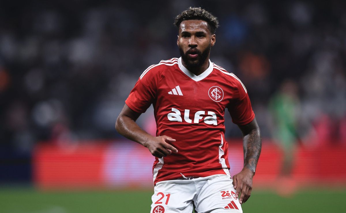 Wesley tenta quebrar jejum de gols pelo Internacional em duelo decisivo da Copa do Brasil