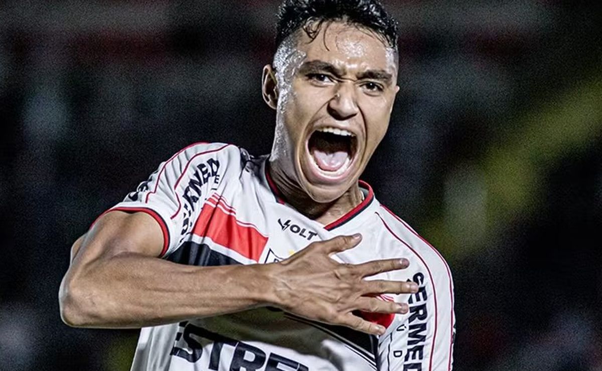 Pedro Severino não corre mais nenhum risco de vida e aparece em vídeo acenando para as pessoas
