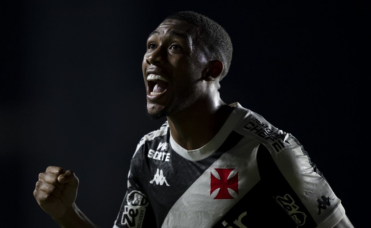 Diniz fortalece relação com Rayan e impulsiona evolução no Vasco com nova função