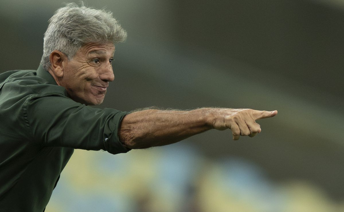 Com ausências e novidades, Fluminense divulga lista de relacionados para encarar o Vasco