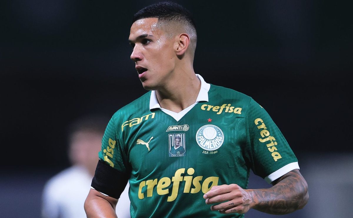 Naves tem negociações avançadas com o Shabab Al-Ahli dos Emirados Árabes Unidos