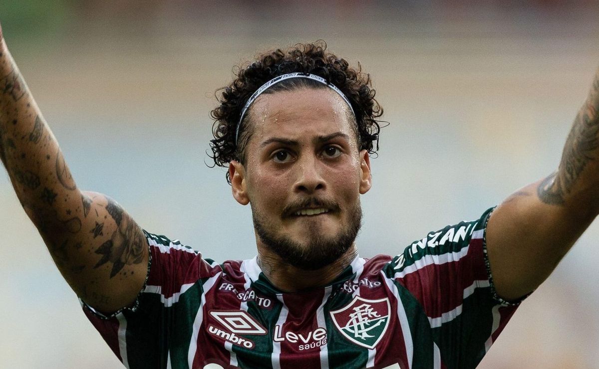 Guga marca golaço salvador para o Fluminense e recebe enxurrada de elogios nas redes sociais