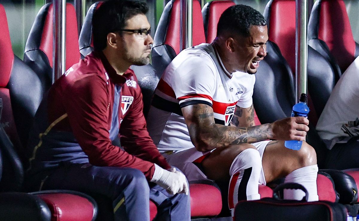 “Nem se esforça”; Insistência de Zubeldía com Luciano recuado durante São Paulo x Mirassol é criticada