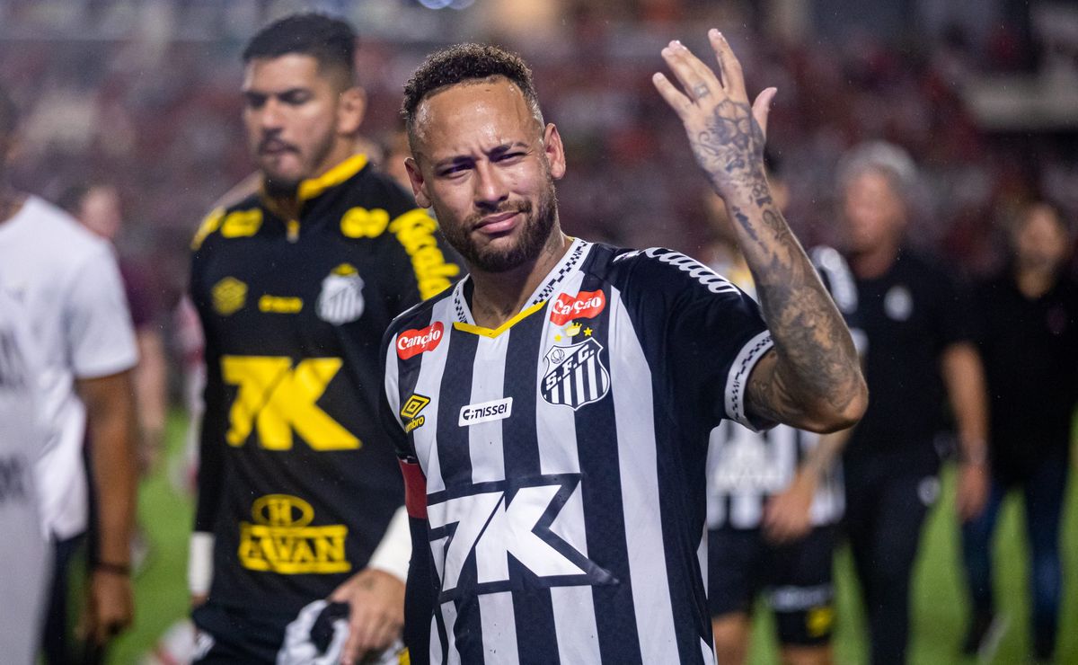 Sob pressão e jejum de gols, Santos busca reação para segurar Neymar