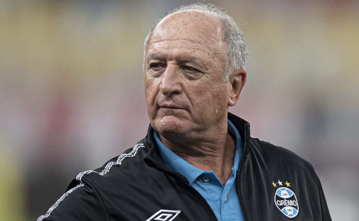 Com ajuda de Felipão, Grêmio visa contratar consultoria para elenco sobre arbitragem para  evitar prejuízos causados por árbitros