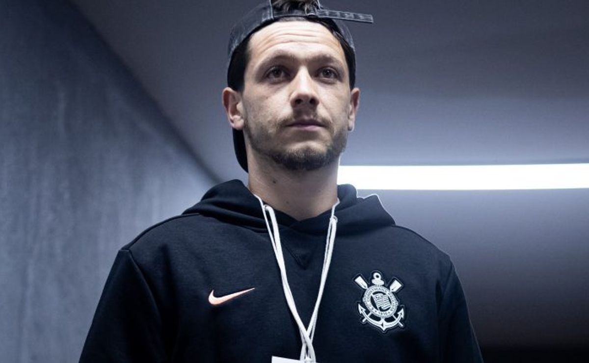 Garro se revolta com pênalti não marcado mas credita eliminação à incompetência do Corinthians