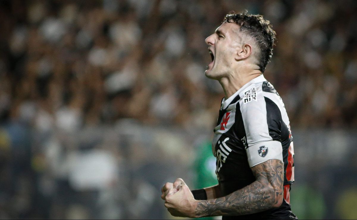 Vasco volta a vencer uma partida continental por três ou mais gols de diferença após sete anos