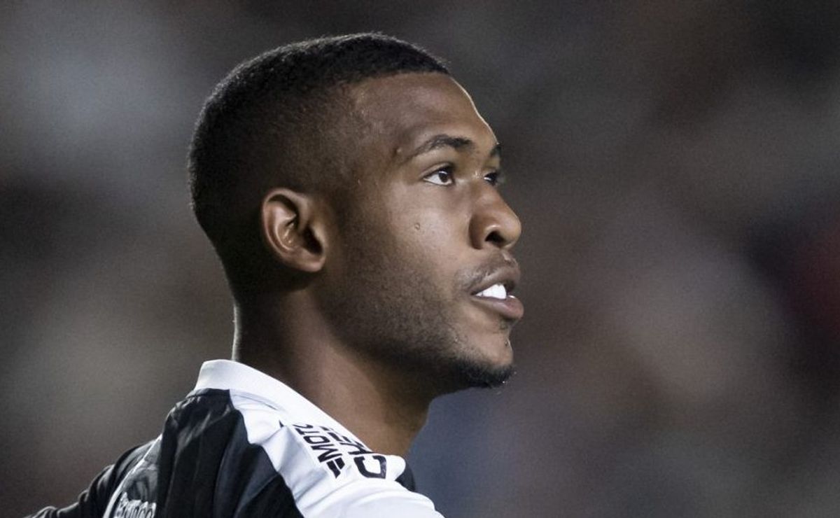 Rayan vendido pelo Vasco para o Besiktas tem informação divulgada e Clube deseja R$ 96 milhões