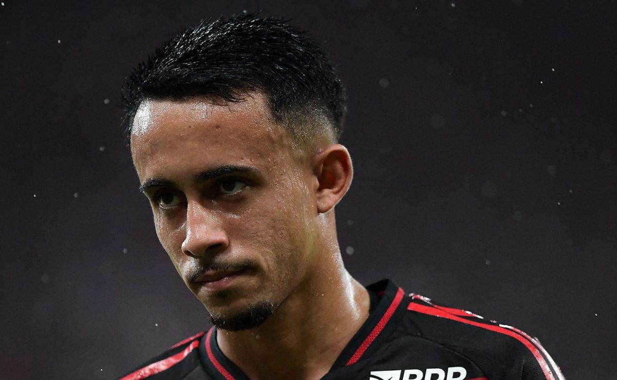 Atlético-MG insiste na contratação de Matheus Gonçalves e pode jogadores ao Flamengo