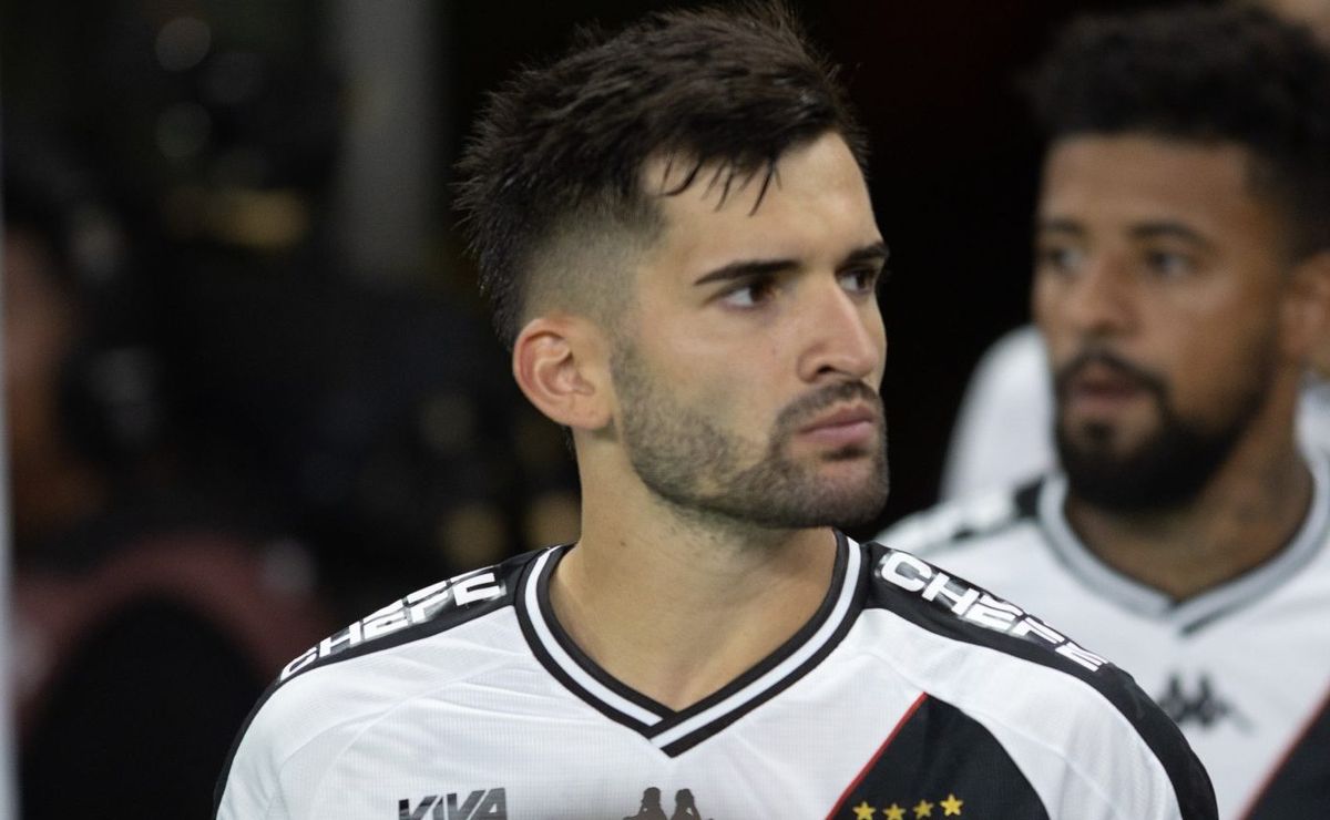 “Conheço muito pouco”; Fernando Diniz é claro sobre utilização de Garré no Vasco