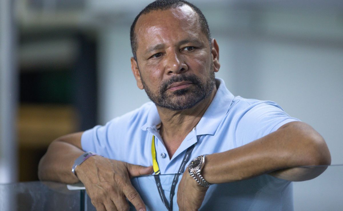“Santos tem condição?”: Neymar Pai detalha dúvidas e deixa Marcelo Teixeira em xeque com questionamentos sobre renovação