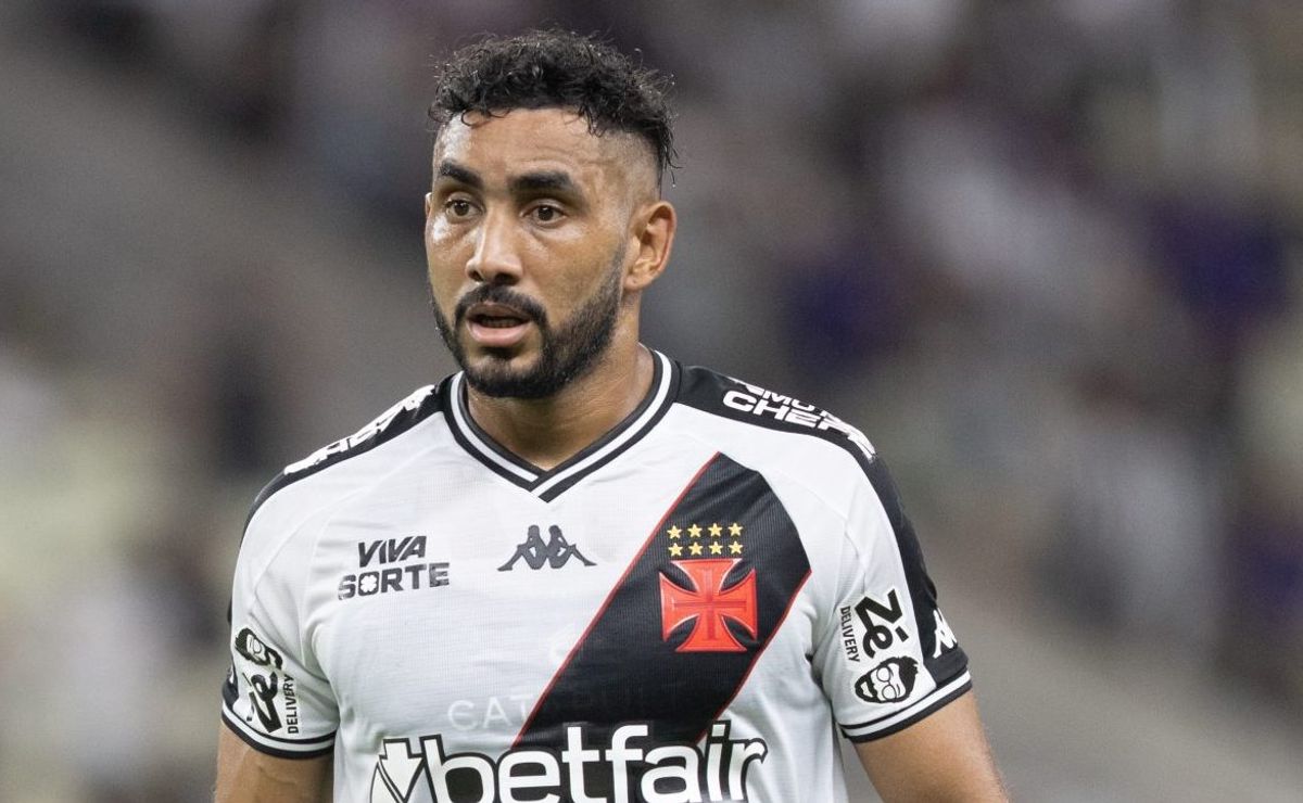 Payet encaminha despedida do Vasco e busca um novo rumo na carreira aos 38 anos