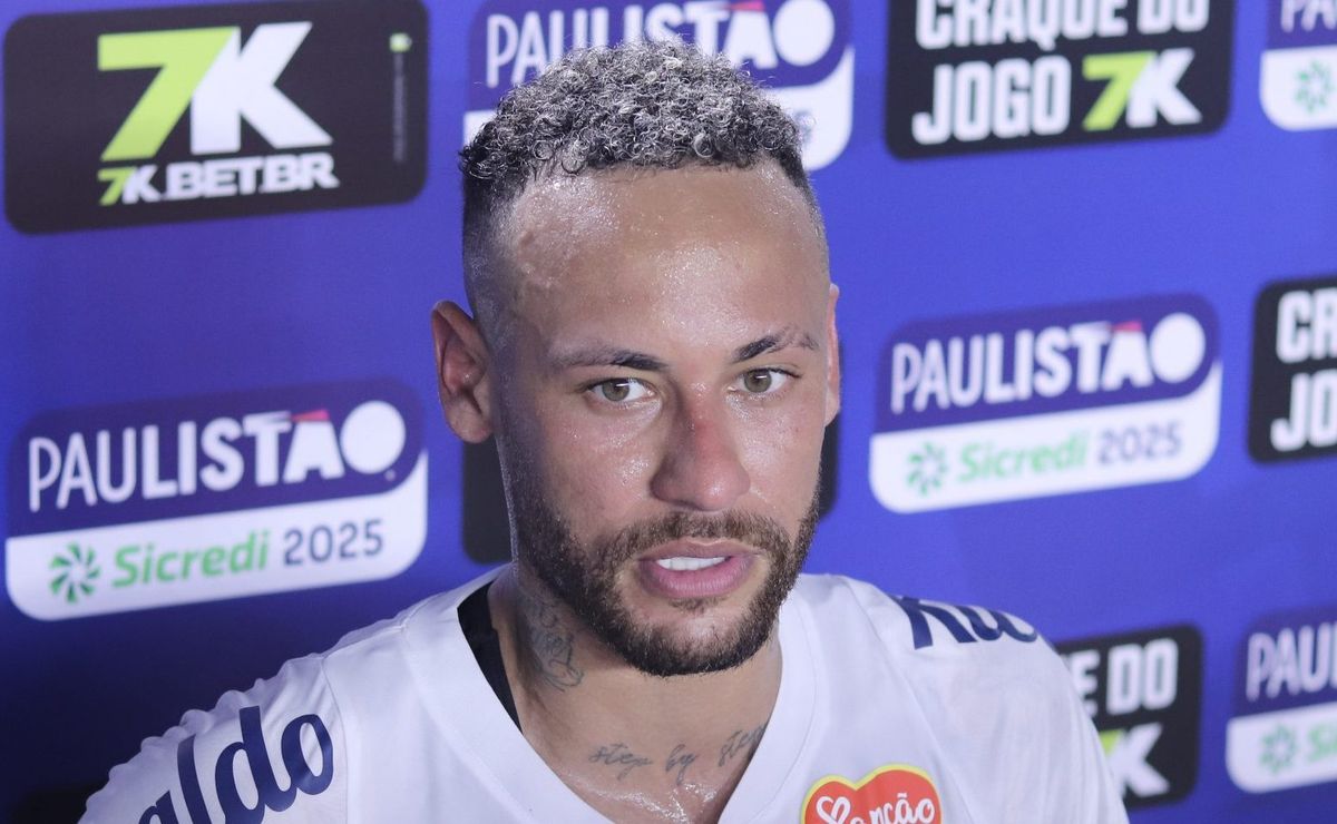Clube da Arábia procura Neymar, mas atacante não quer deixar o Brasil para jogar no Oriente Médio
