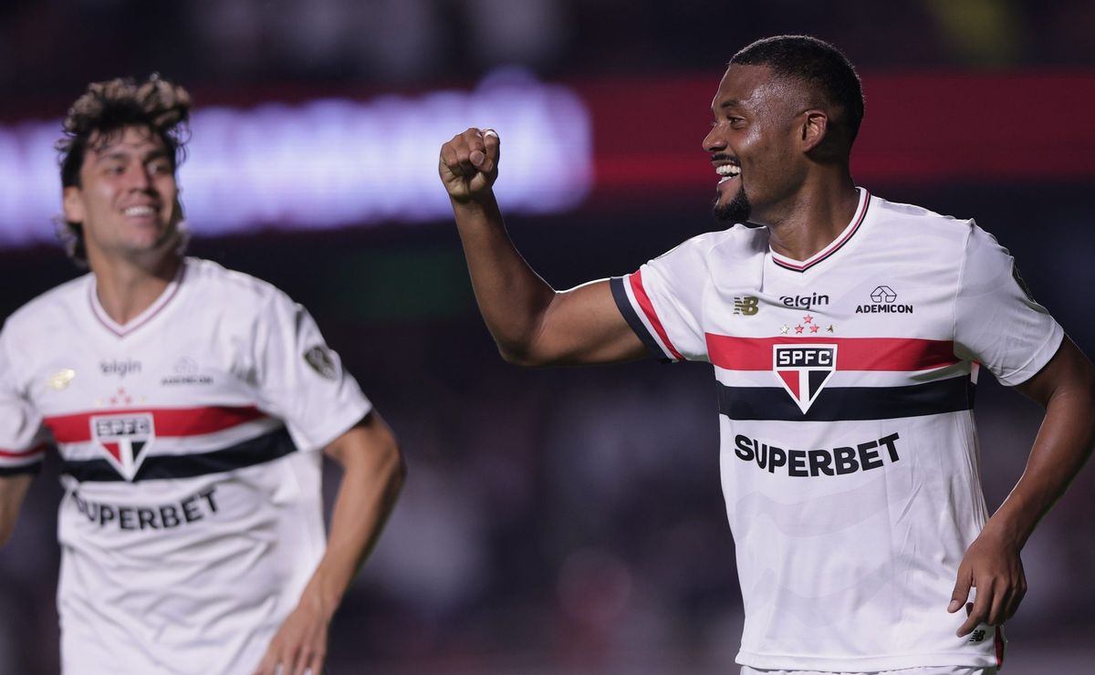 São Paulo mira retrospecto positivo na Fonte Nova para subir no Brasileirão