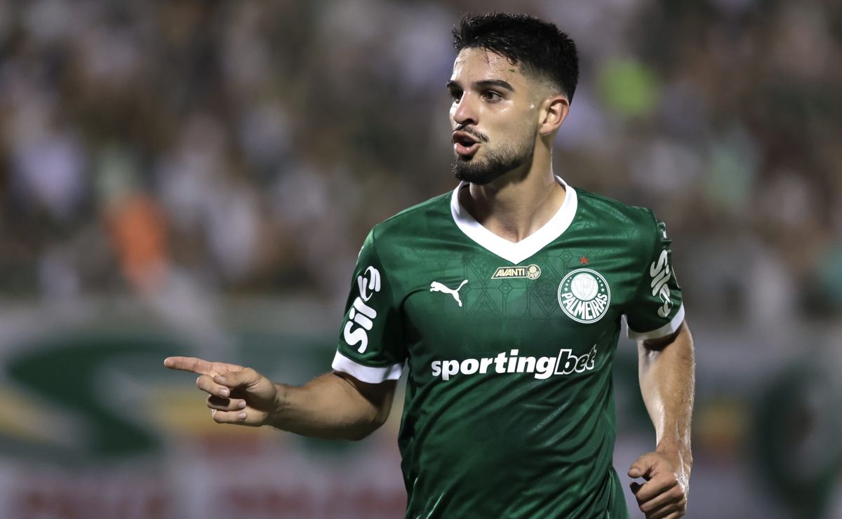 Flaco López é o centroavante mais letal da Libertadores e brilha no Palmeiras