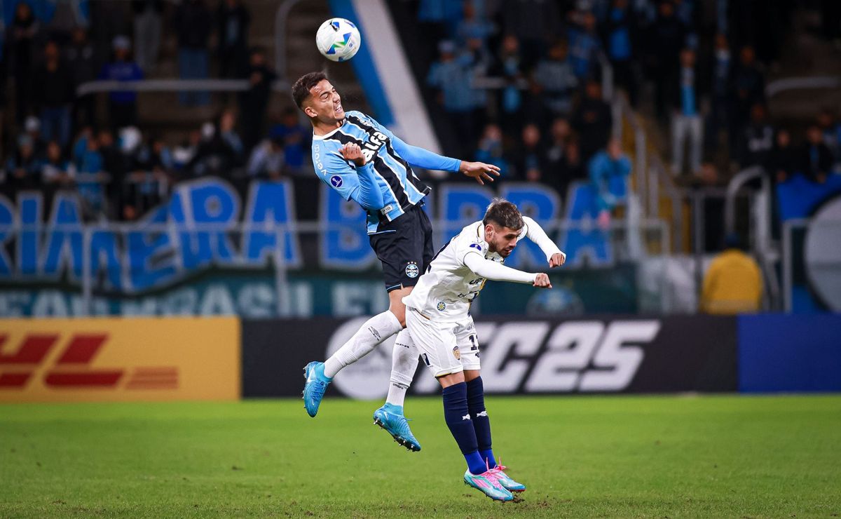 Grêmio vence o Sportivo Luqueño, mas fica em 2º e disputará o play-off da Sul-Americana