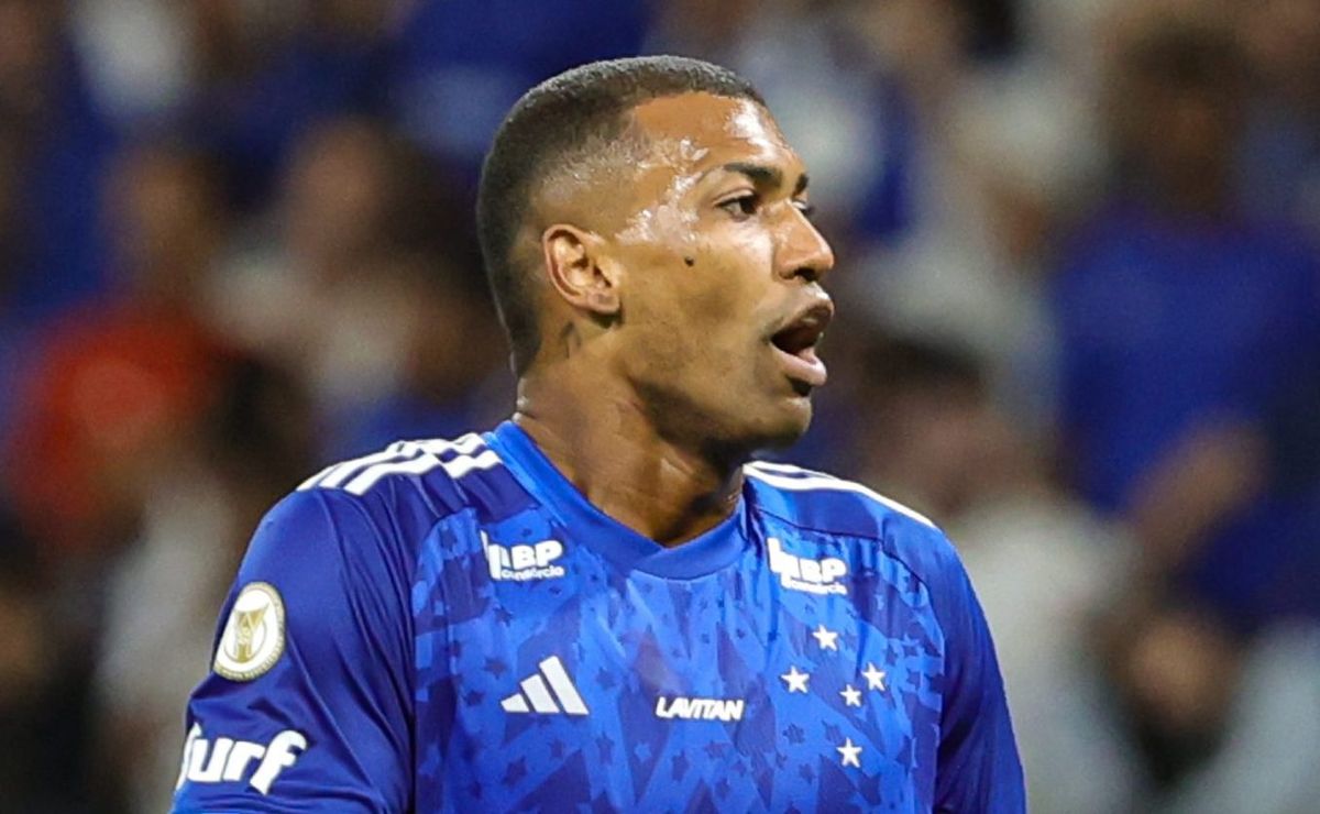 Cruzeiro avisa o mercado que quer pelo menos R$ 39 milhões para vender Walace