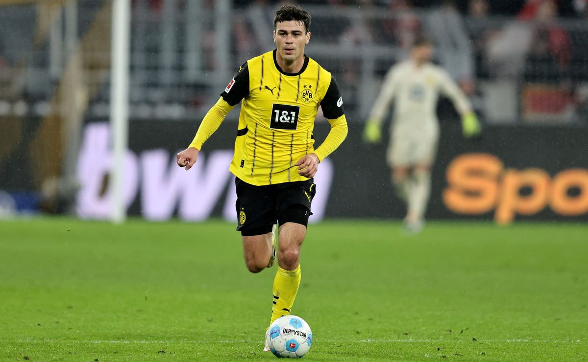 Flamengo descarta contratação de Giovanni Reyna: jogador prefere permanecer no Borussia Dortmund
