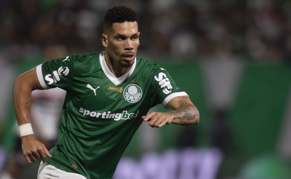 Paulinho marca na Libertadores, supera Pelé e Zico e assume protagonismo no Palmeiras